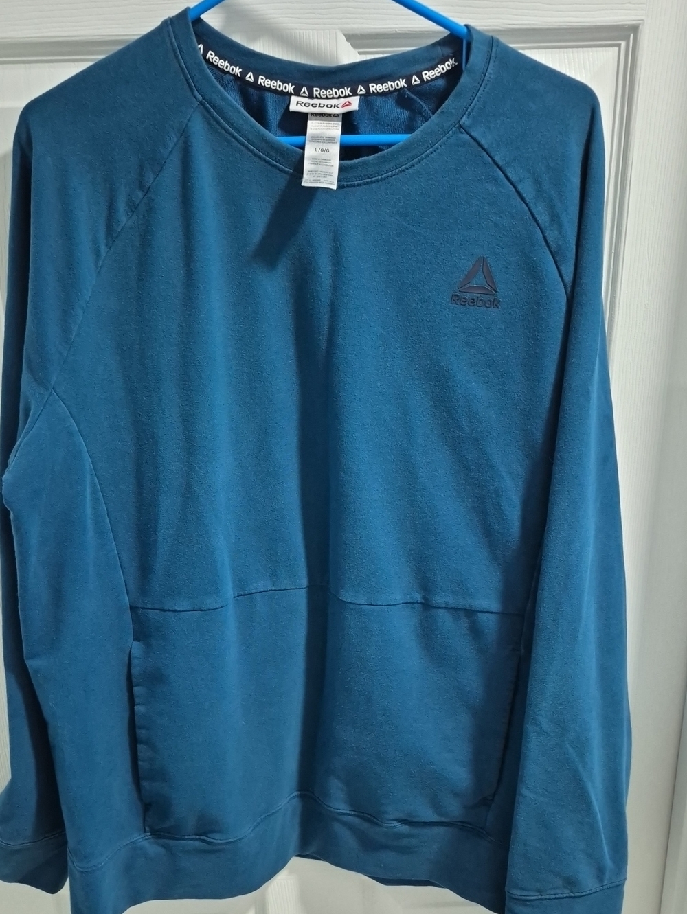 Reebok Men's Blue Crewneck Pullover Sweatshirt